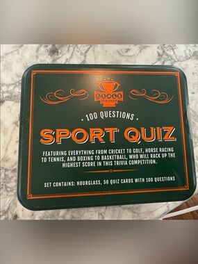 Sport Quiz Tin Game - Green & Orange Trivia Set